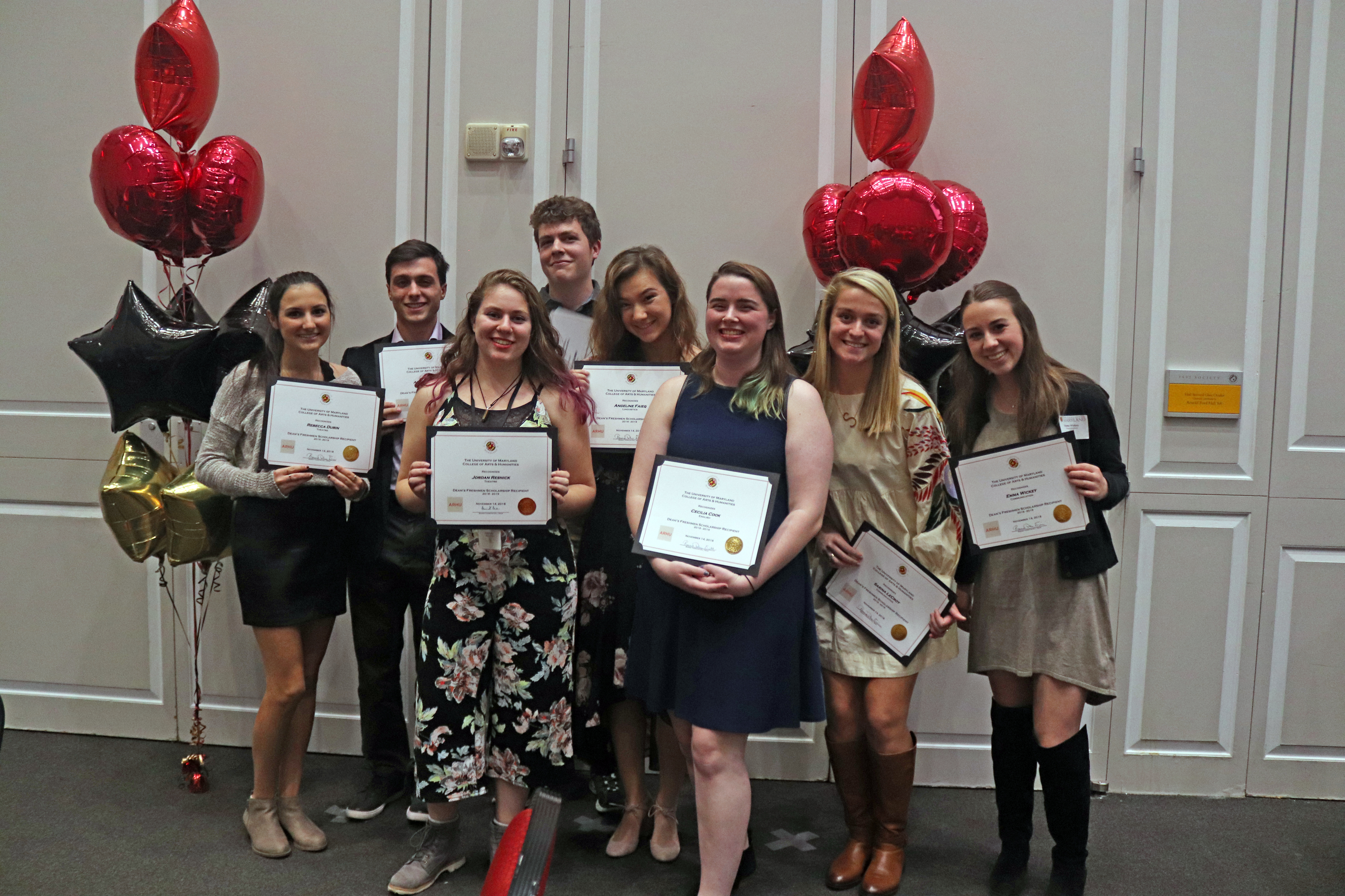 dean's scholar awards Thumbnail