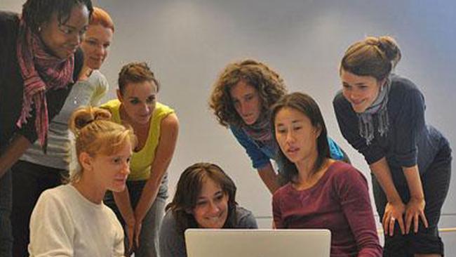 graduate directors background Thumbnail